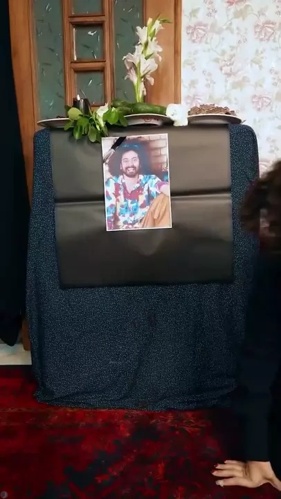 قدیما تو مراسما پسرا شام میبردن بخش زنونه😂 نگو که یادت نمیاد!