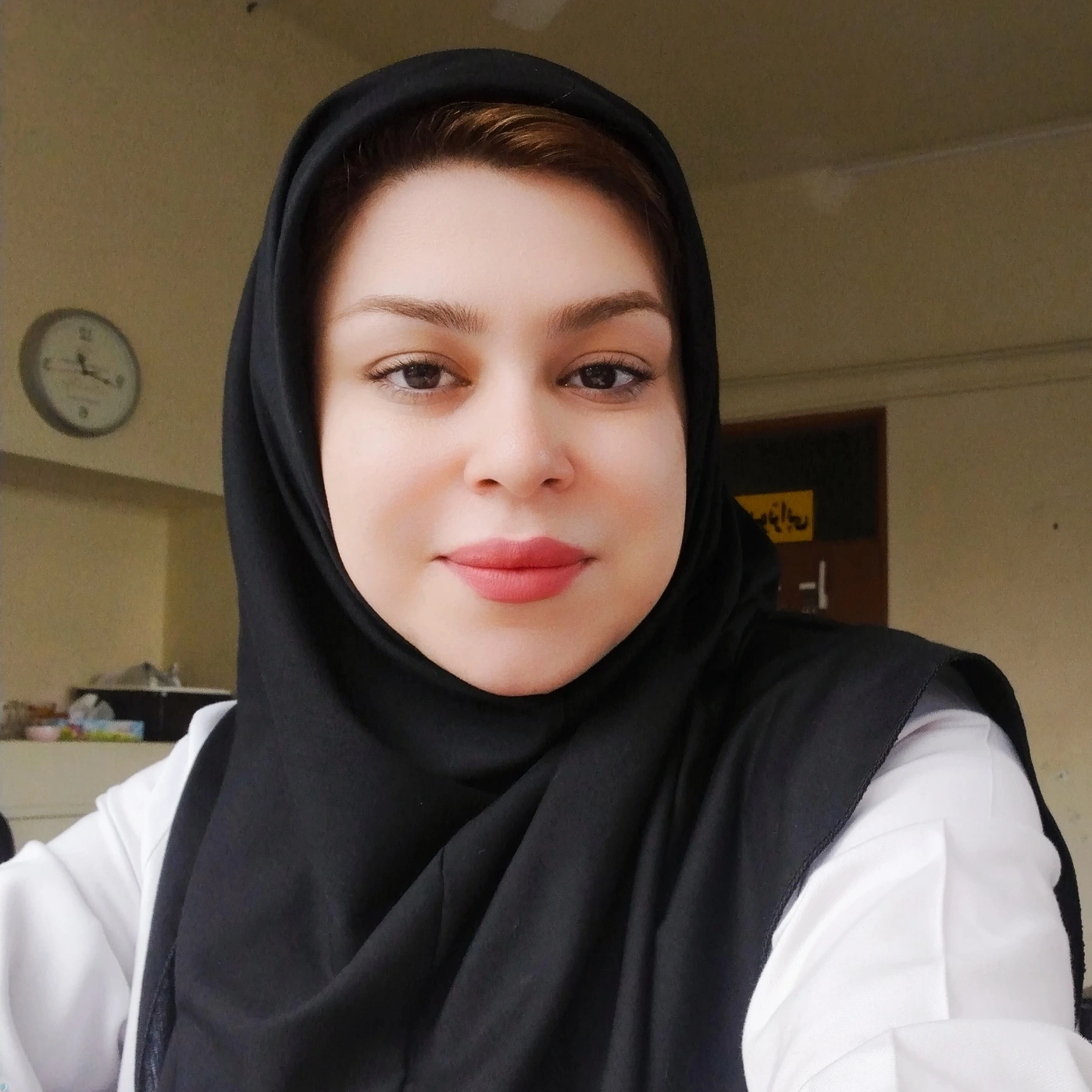 تلفن و آدرس فاضله اکبرنیا جنید در قایم شهر (فیزیوتراپی)
