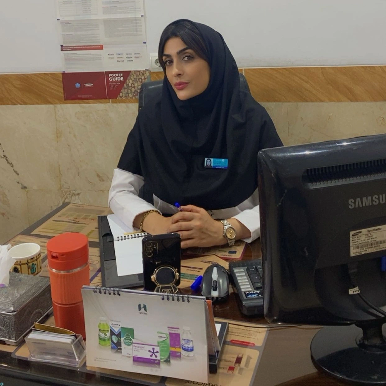 دکتر روشنک یاورزاده