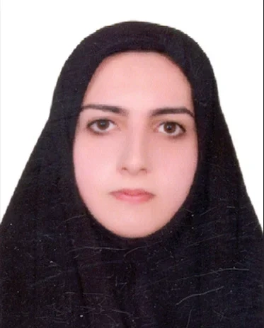 نادیا خیرخواه
