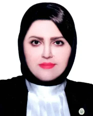 مریم مقدم، وکیل در خشکبیجار | شماره تماس و آدرس دفتر