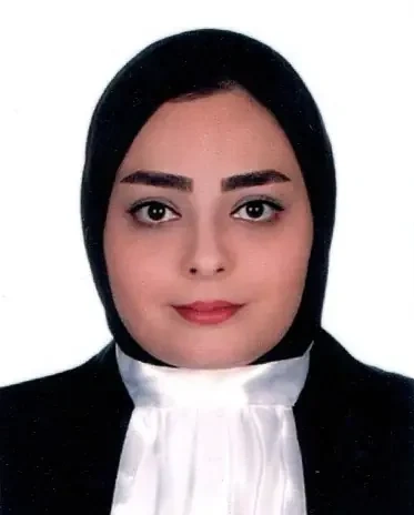 زهرا احسانی