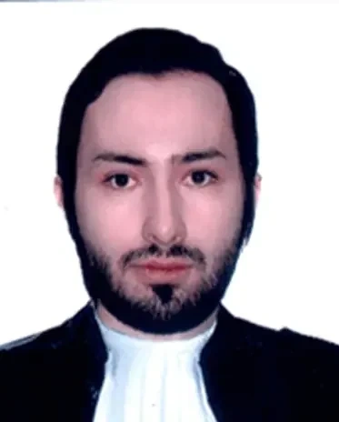 میثم مومن شاد، وکیل در رشت | شماره تماس و آدرس دفتر