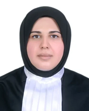 زهرا حسینی